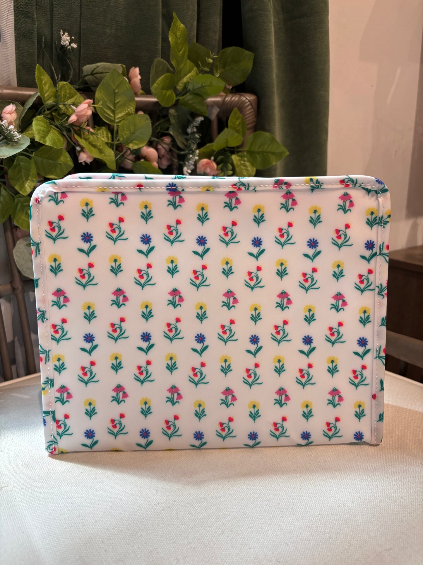 TRVL Roadie Large Zip Pouch - Wild Flower