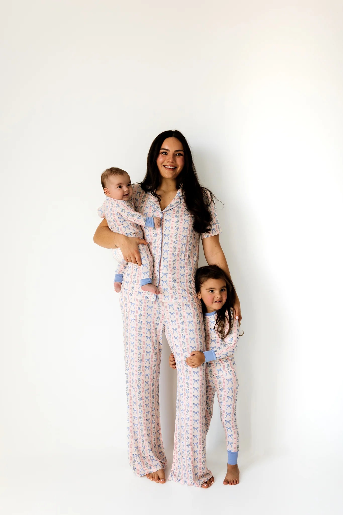 Amelia Bow Women's Set