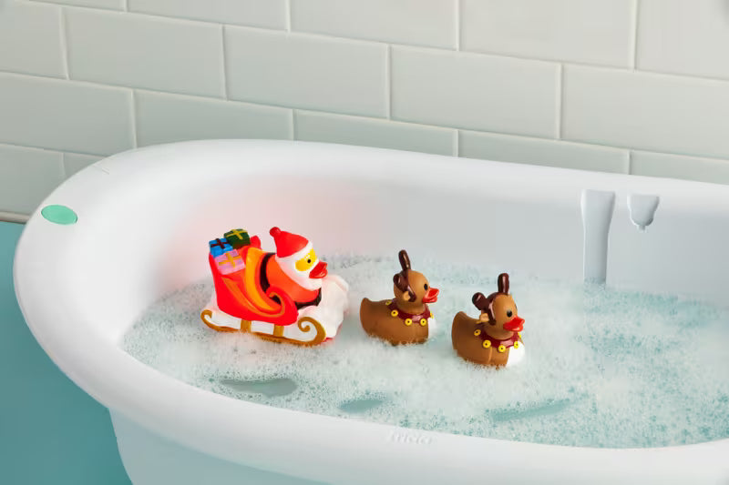 Mud Pie Santa and His Reinducks Bath Toy Set