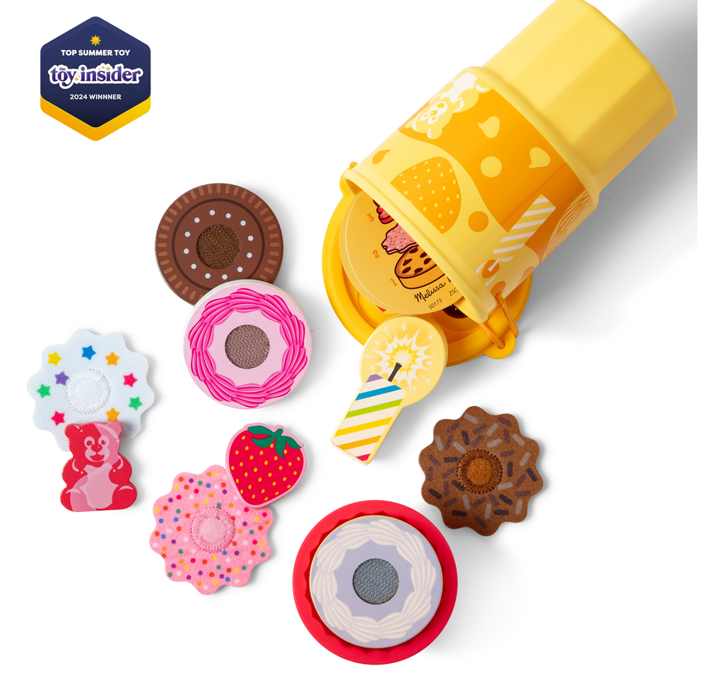 Melissa & Doug Play and Go Cake & Cookie Play Set