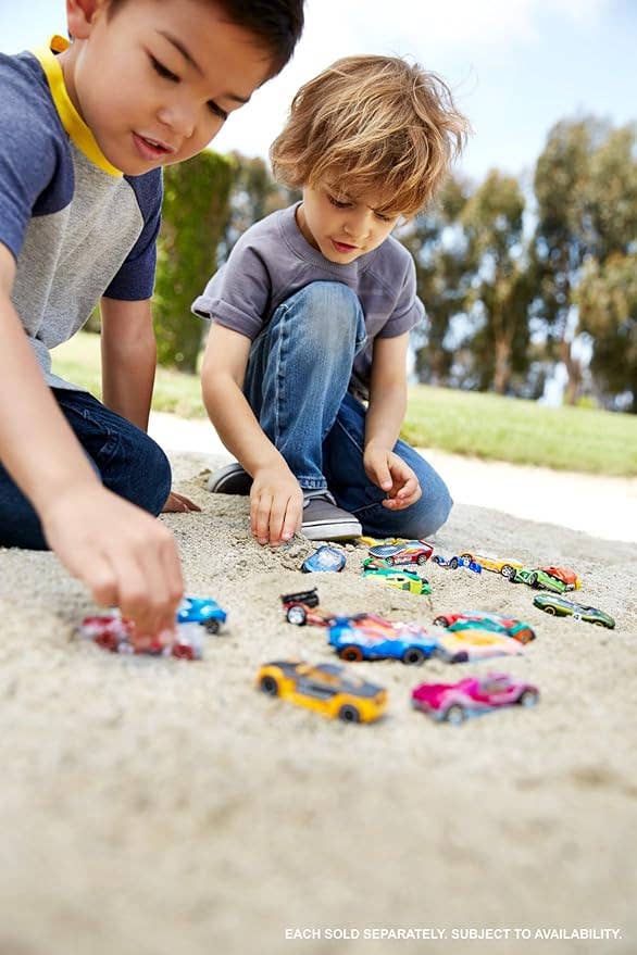Hot Wheels Basic Car 8-Pack