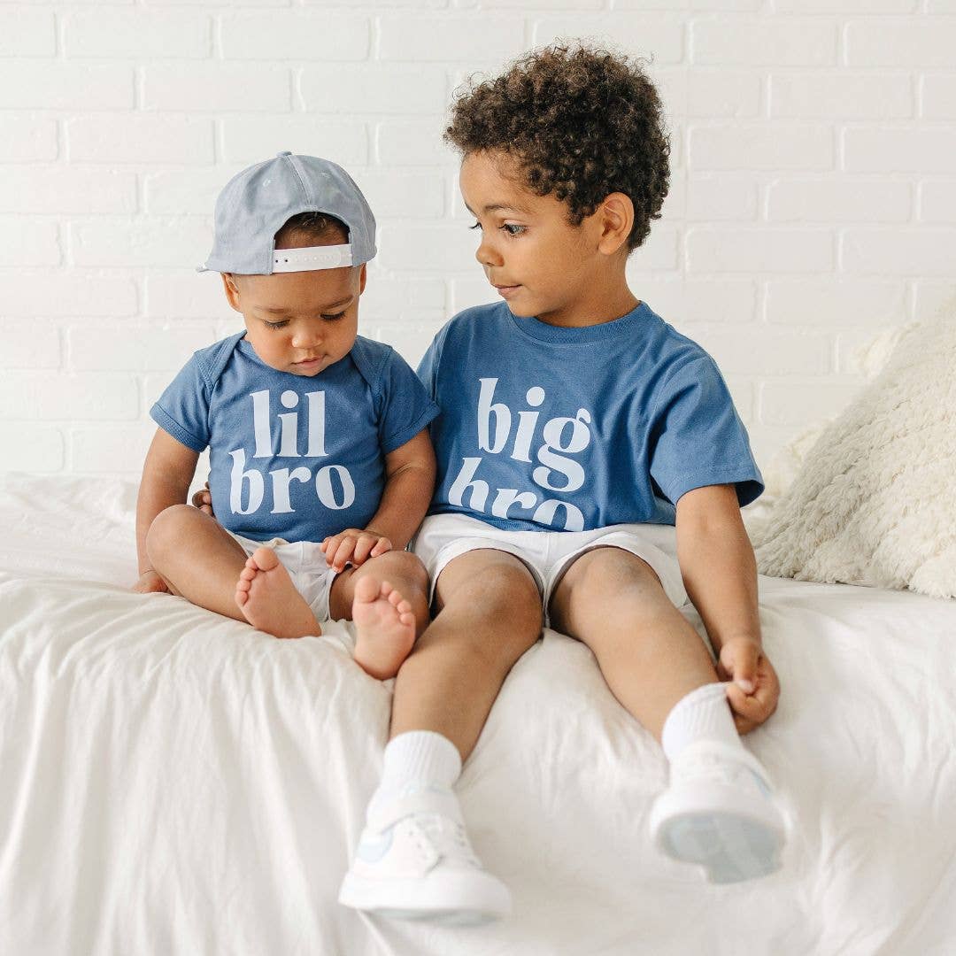 Lil Bro Short Sleeve Bodysuit - Pregnancy Announcement